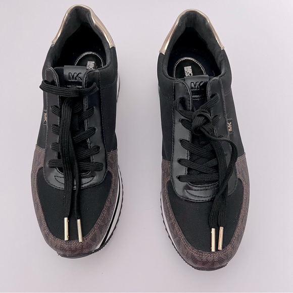Michael Kors Women’s Brown Monique, Size 10 Trainer NWOT - Picture 1 of 6